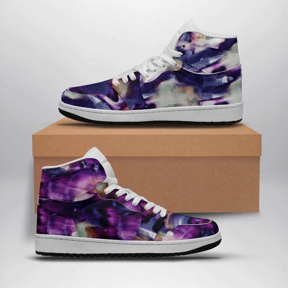 Minimal Form Kicks with Stylish Edge – Owl Maverick