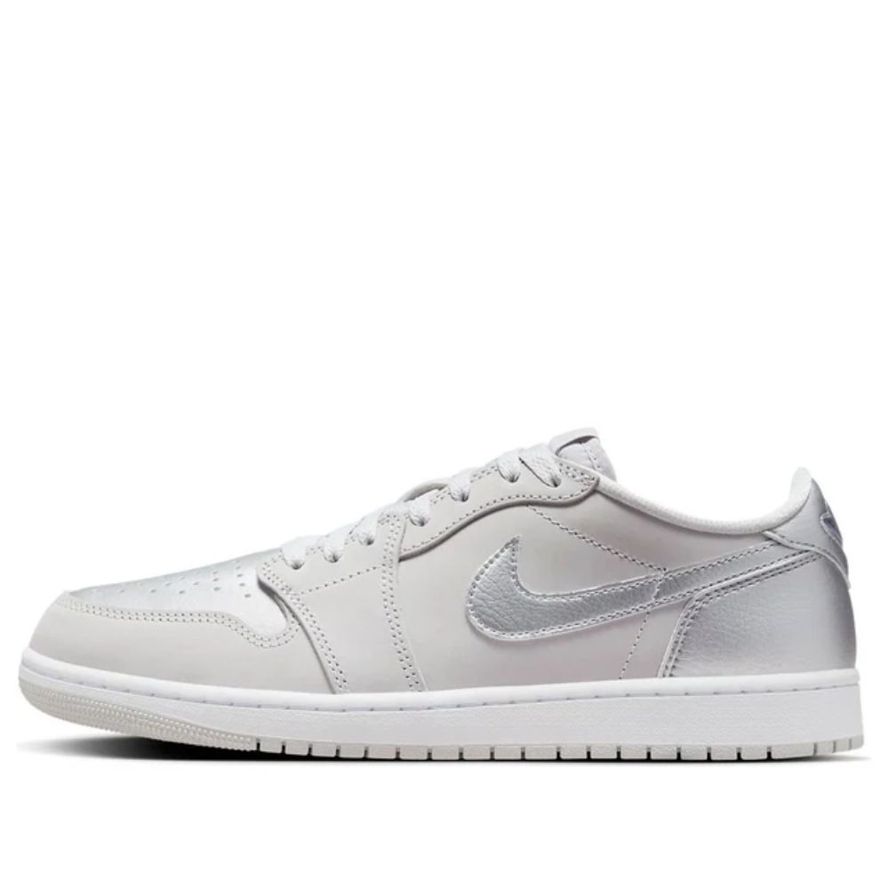 Jordan 1 Low OG Metallic Silver - CZ0790-002