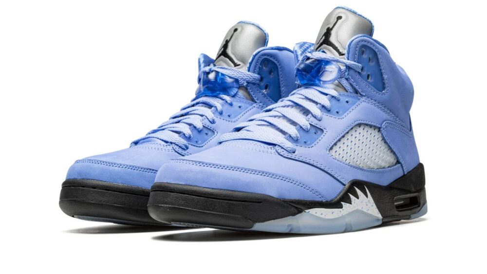 Air Jordan 5 Retro SE "UNC" DV1310-401
